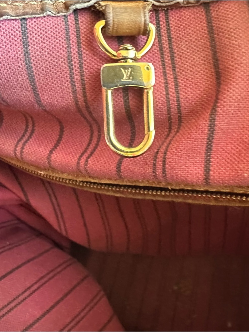 Authentic Louis Vuitton Monogram Vintage Shoulder Bag (Made in USA) - Picture 6 of 16